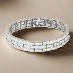 Silver Link Stretch Bracelet, bought from Filly Flair boutique